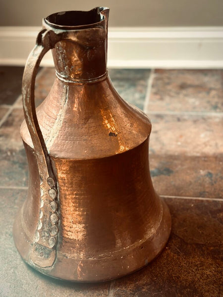 19TH CTR TURKISH HAMMERED COPPER WATER JUG. 15"H x 11"W