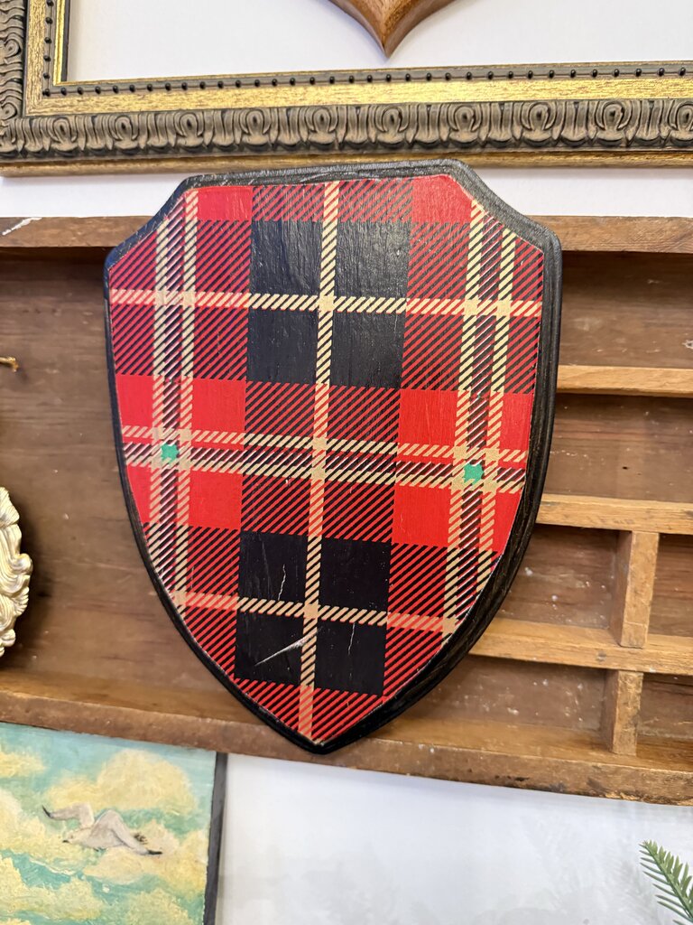 Plaid Plaque