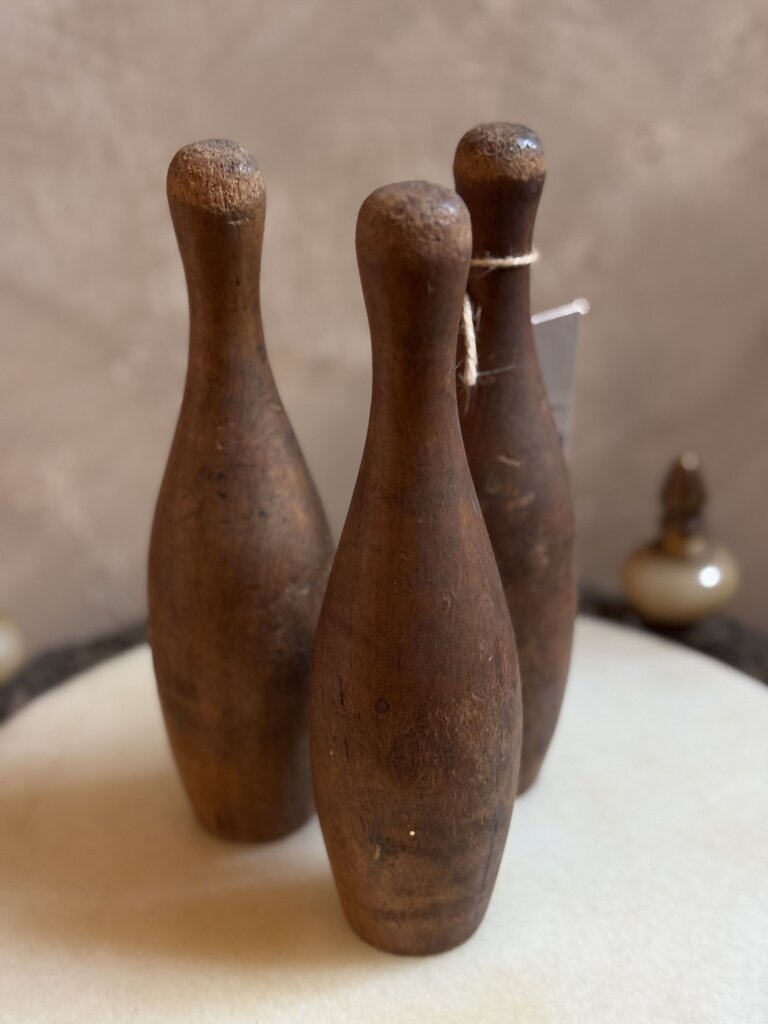 0215 set of 3 primitive bowling mini bowling pins
