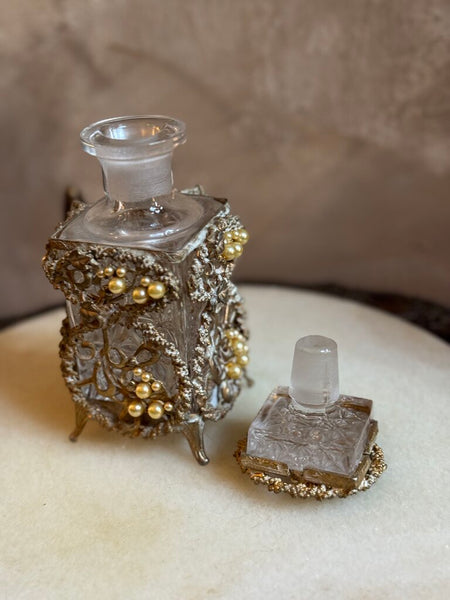 0537 Vintage faux pearl perfume bottle