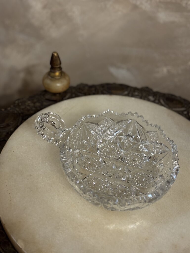 0715 Crystal Bowl w/ Handle