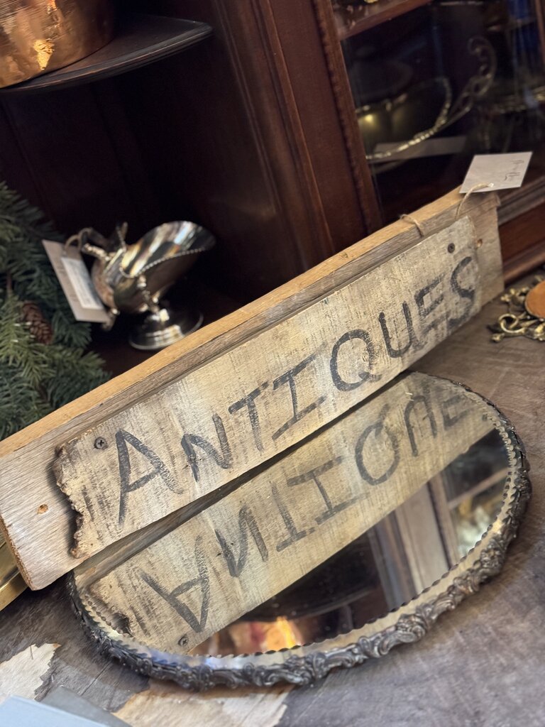 0476 Primitive Wood Antiques Sign