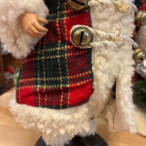 Red Plaid Santa 16" X 9"