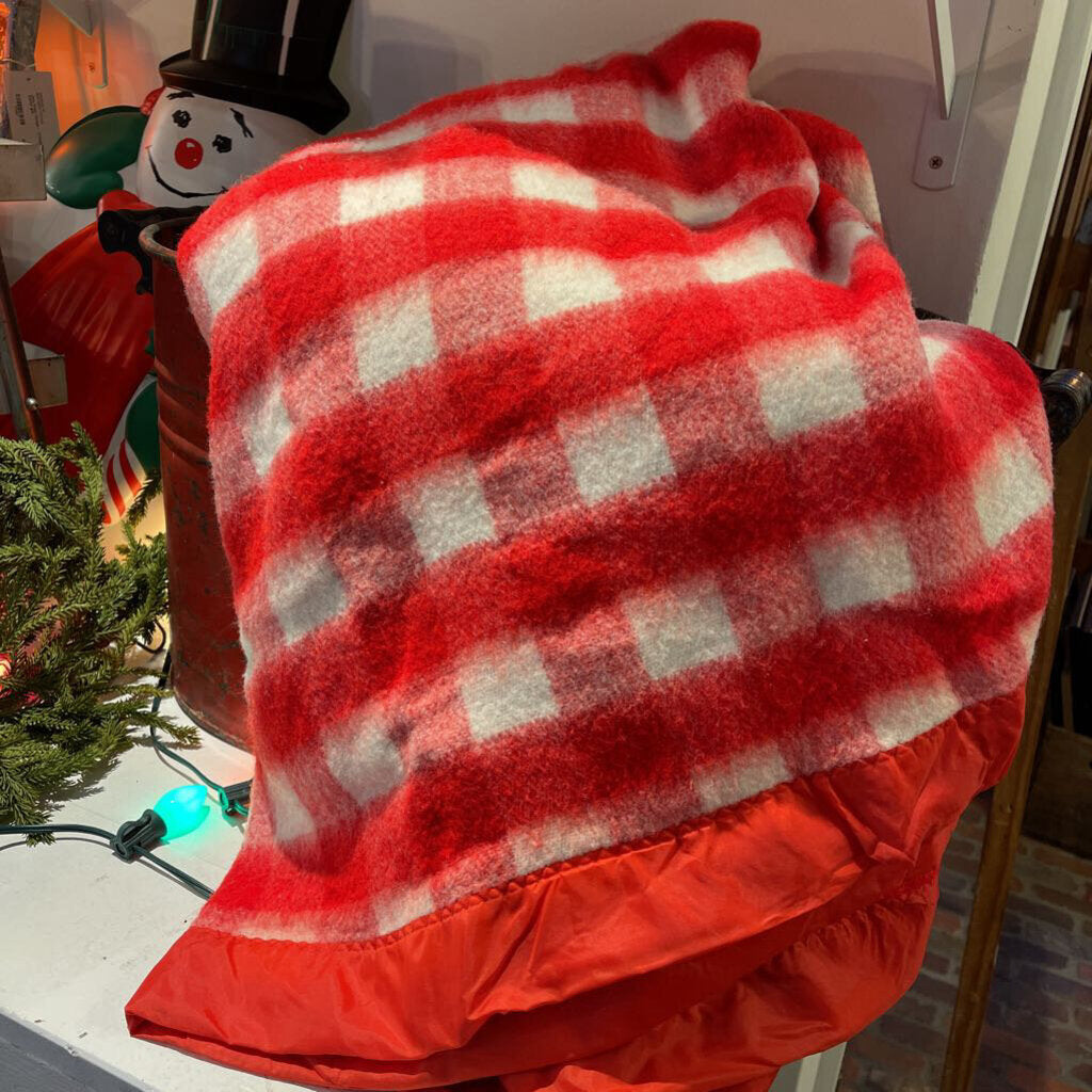 JFV - Vintage Red and white buffalo check , twin blanket
