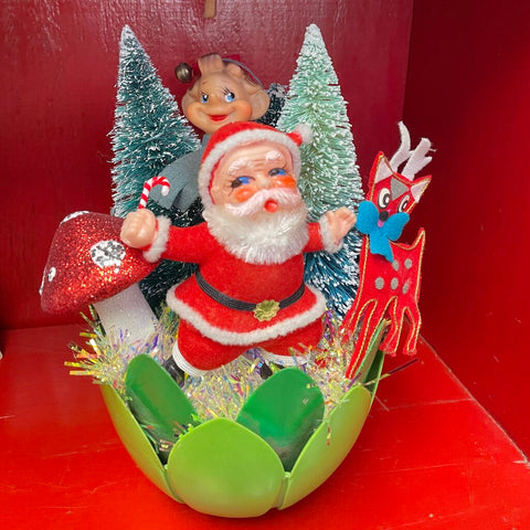 Moxie - Elf And Santa in Flower Assemblage 8" Tall