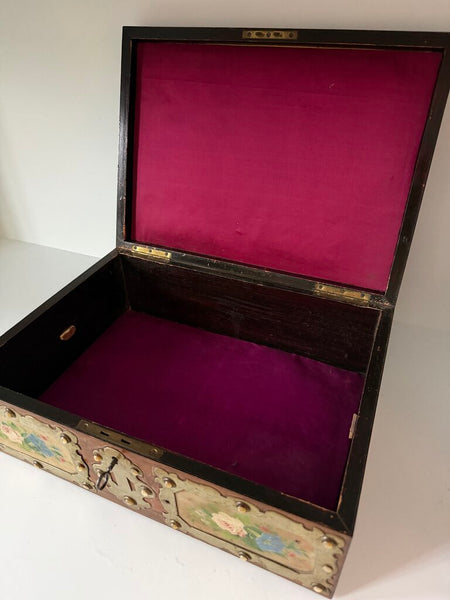 0007 Victorian Hand-painted Silk Lined Box w/ Working Key