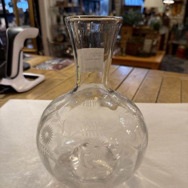 Etched decanter 8" H