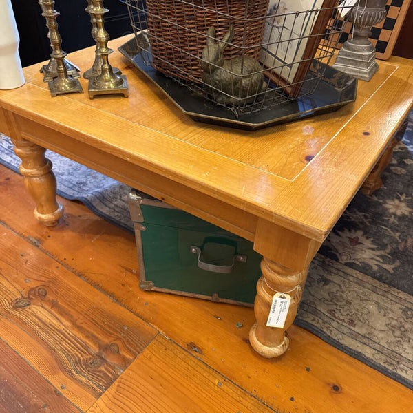 Pine Coffee Table 36x36x18T Pick Up Only