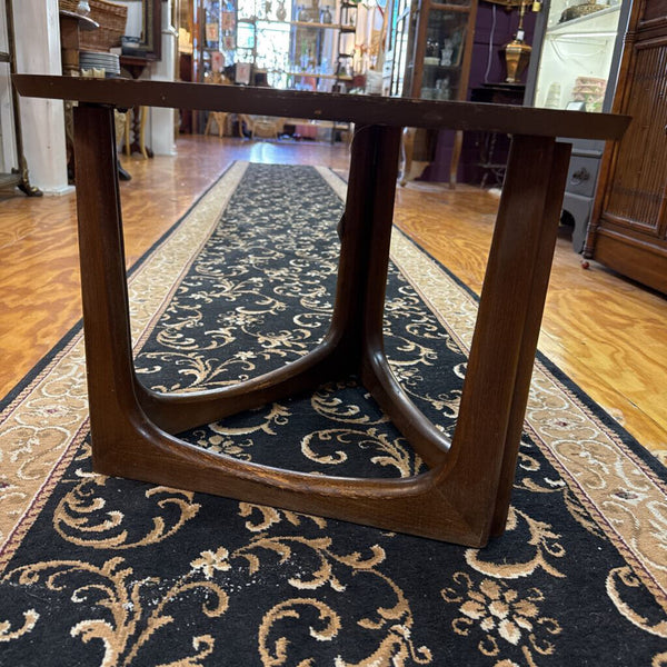 Guitar Pick Side Table W1022 PICK UP ONLY