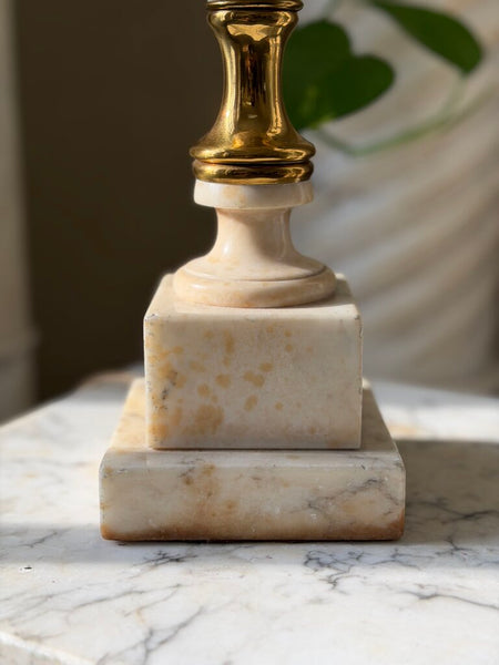 0186 Floral Motif Alabaster & Brass Lamp (works)