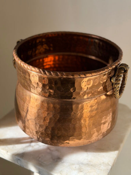 1326 Copper Planter w/ Handles