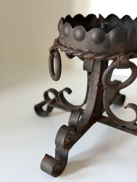 0224 Antique Iron Candle Holder