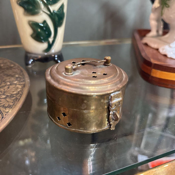Small Brass Cricket Box W1826