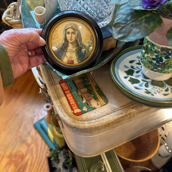 Virgin Mary round frame