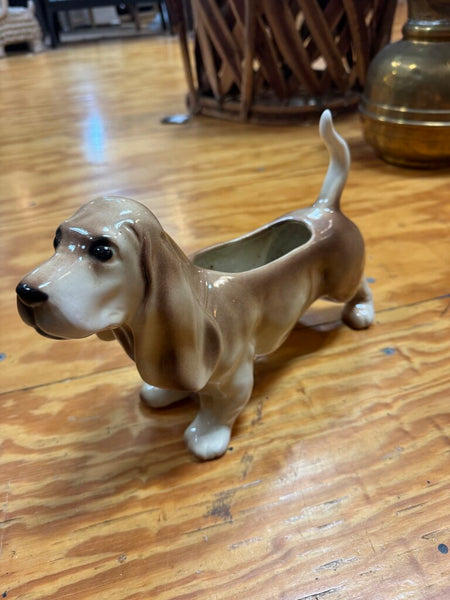 Bassett Hound Ceramic Planter 7.5" W2134