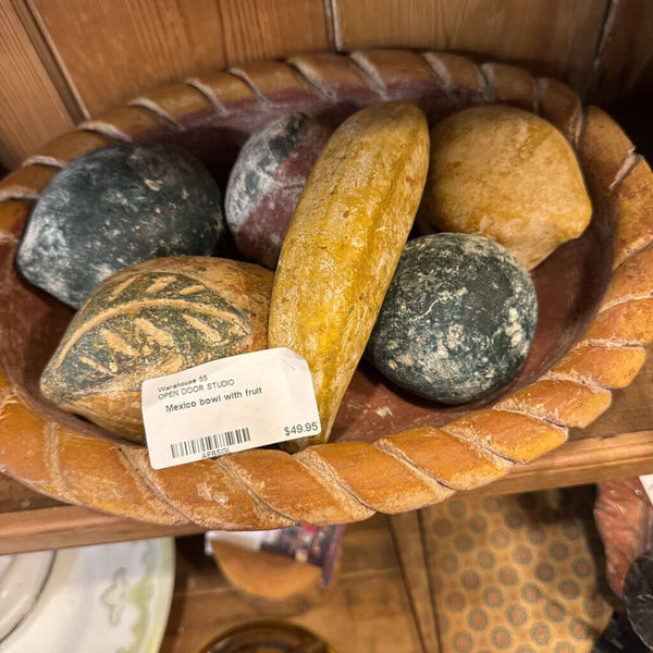 Mexico bowl with fruit