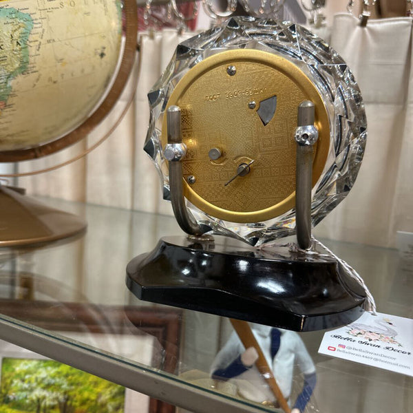 Vnt Majak USSR desk/mantle Clock