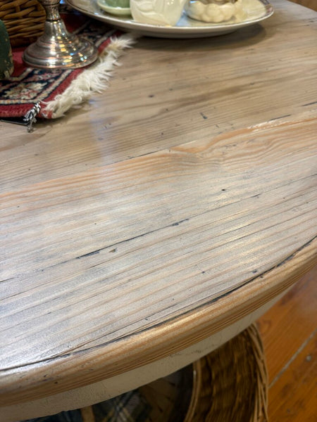 Rustic Wood Round Table 28H 47W IN STORE PICKUP ONLY