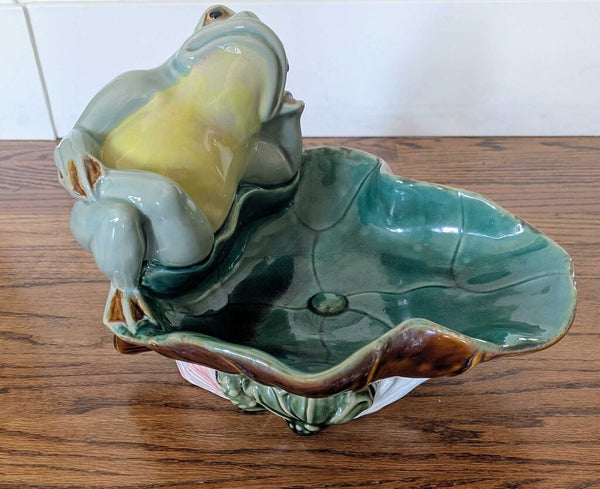 VTG Majolica Frog & Lily Pad Ex. cond. 13x10x10