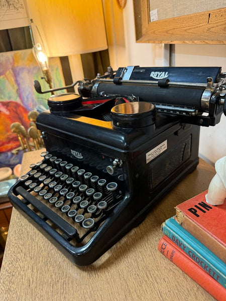 Antique Royal Typewriter from 1930's