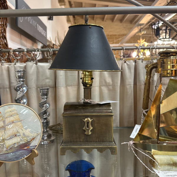 Vint Brass Treasure Chest Black Shade Toleware Lamp