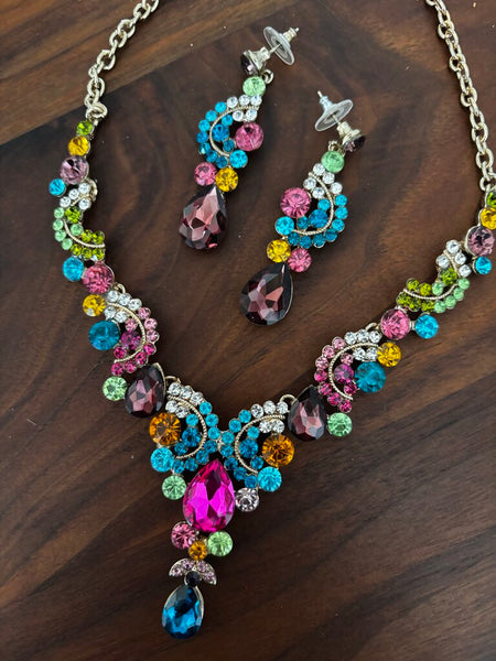 Multicolorful Rhinestones Gemstone Statement Jewelery Necklace and Earrings