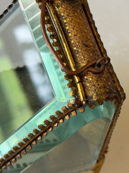 2374 Antique French Green Silk Pocket Watch/Jewelry Display Case