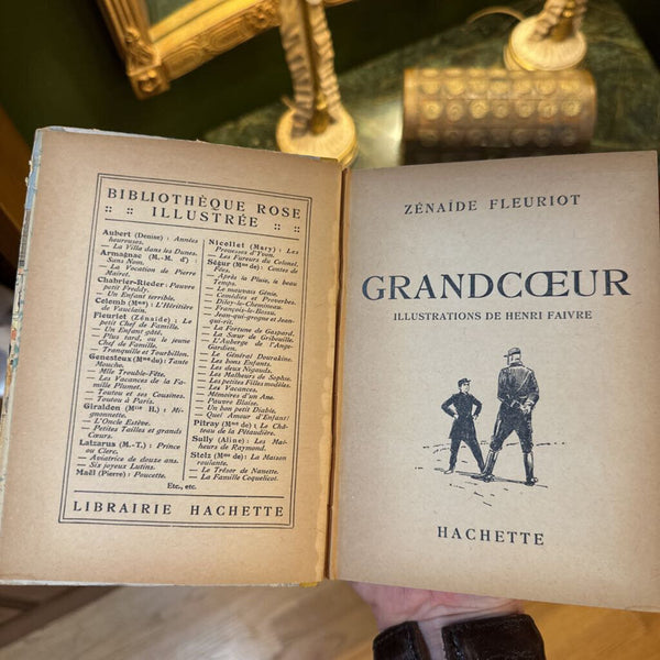 GRAND CEUR FRENCH BOOK