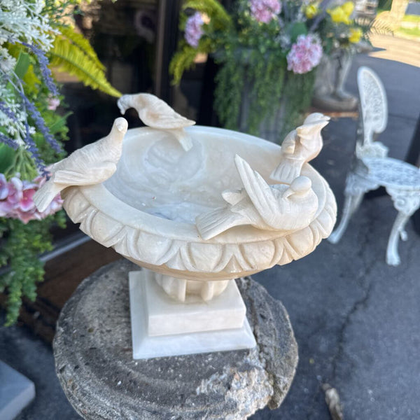 MARBLE BIRDBATH 10X10 FIRM