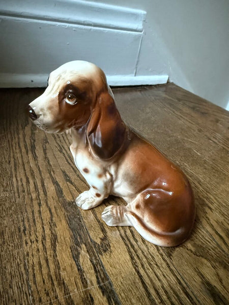 Bassett Hound Statue 6" tall W2279