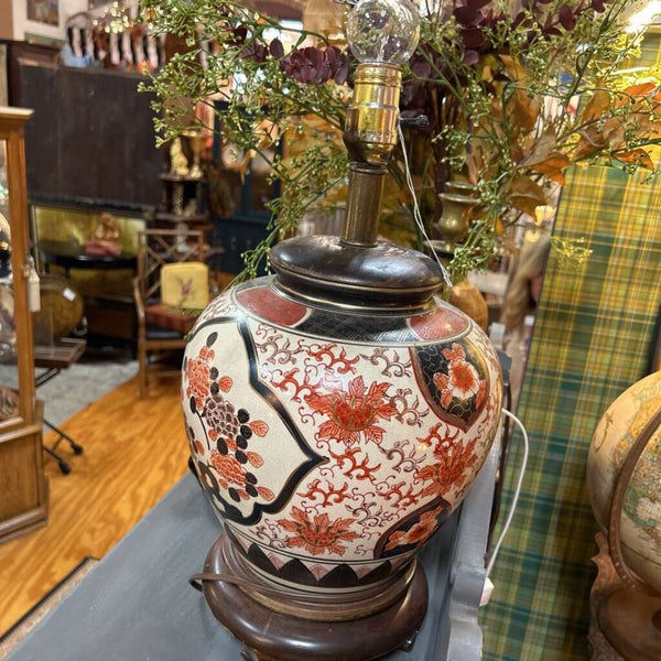 Vintage Satsuma chinoiserie Asian Ceramic Lamp