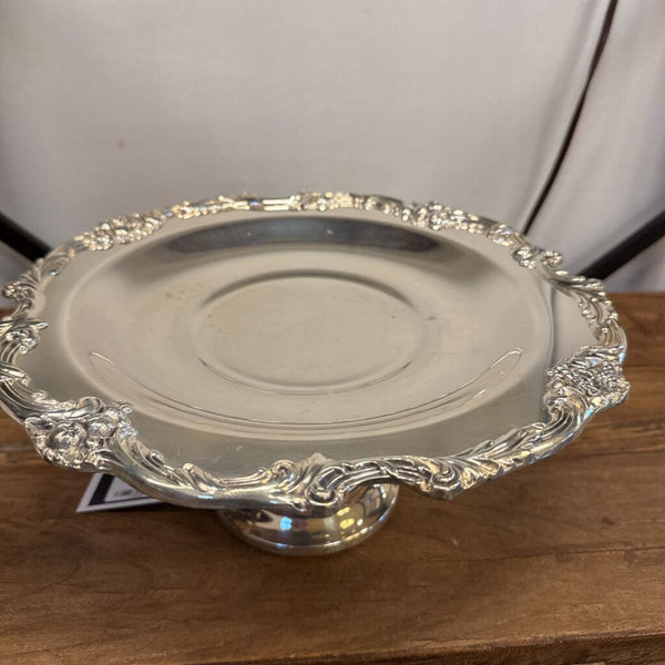 VINTAGE SILVER PLATE CAKE PLATE