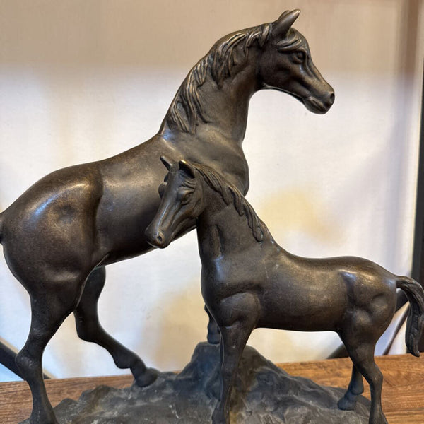 BRONZE HORSE STATUE 18X18