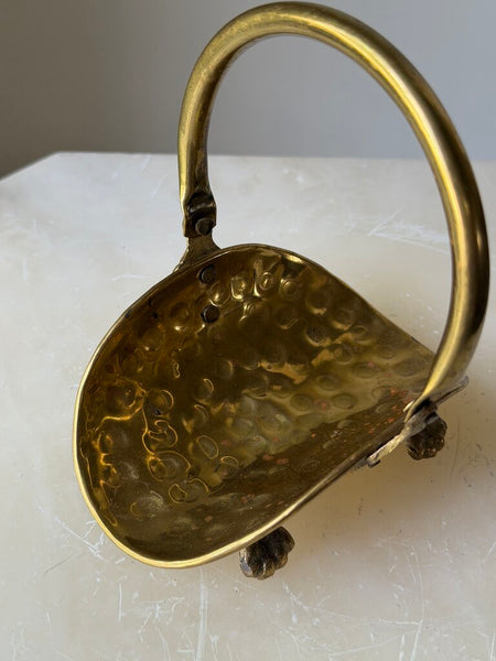 1596 Lion foot brass mini log holder