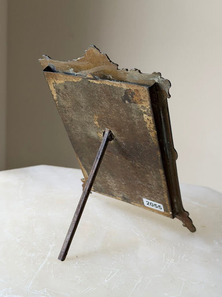 2055 art nouveu style metal frame