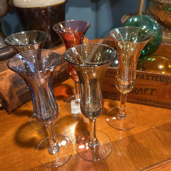 HAND VLOWN IRIDESCENT STEM CORDIAL GLASSES 6" Set of 5