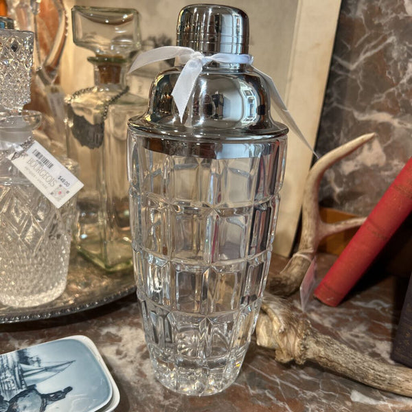 CRYSTAL COCKTAIL SHAKER