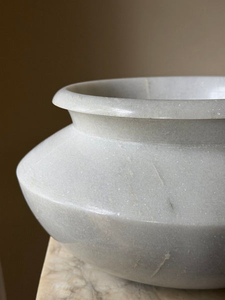1359 Heavy Marble Bowl/Pot