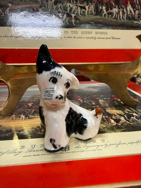 Ceramic Robert Simmons Black and White Dog 3" W2359