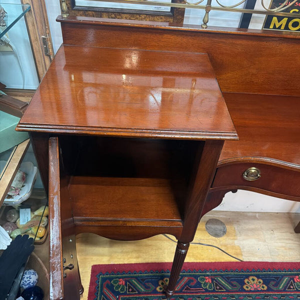 Vint Hepplewhite Style Mahogany Sideboard 68.5" x53.5"x18" Lexington Palmer House Collection In Store Pick Up Only
