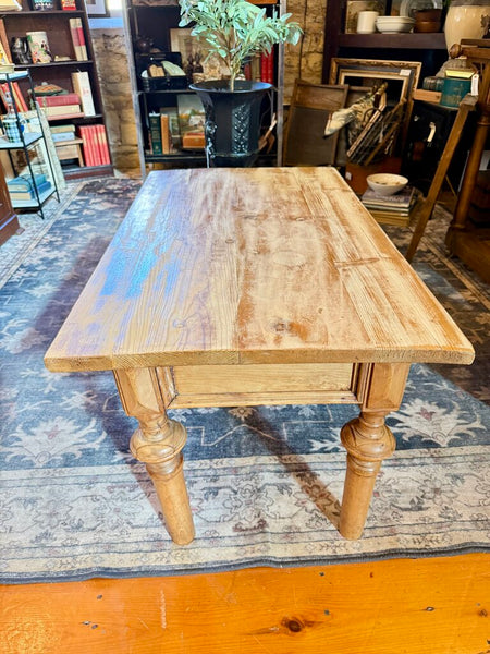 Vintage Pine coffee table 22x38x20T pickup only