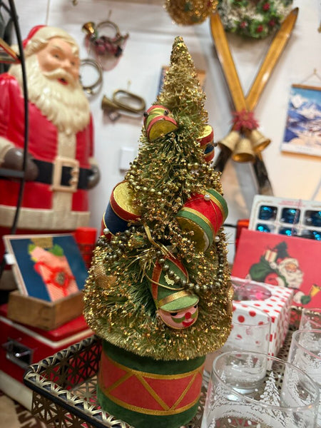 Vintage Musical Bottle Brush Tree H4090