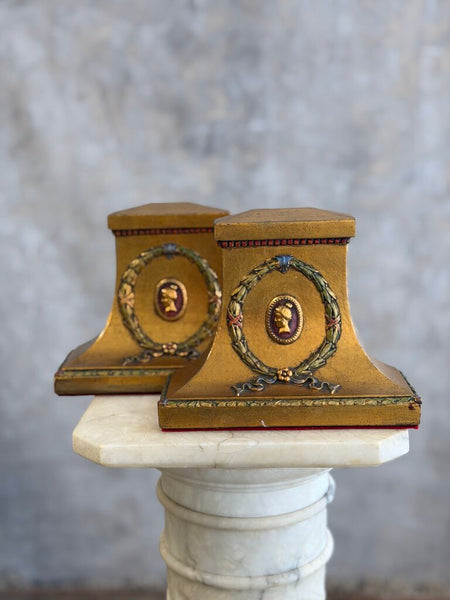 1747 Gold Cameo Bookends