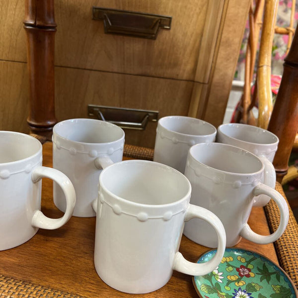 Set of 6 Oneida coffee cups