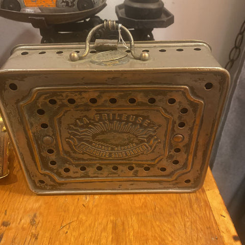 French Antique portable oil heater