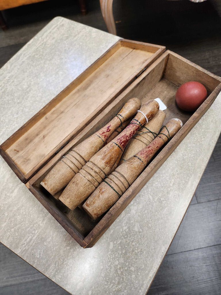 Old wood bowling set in box