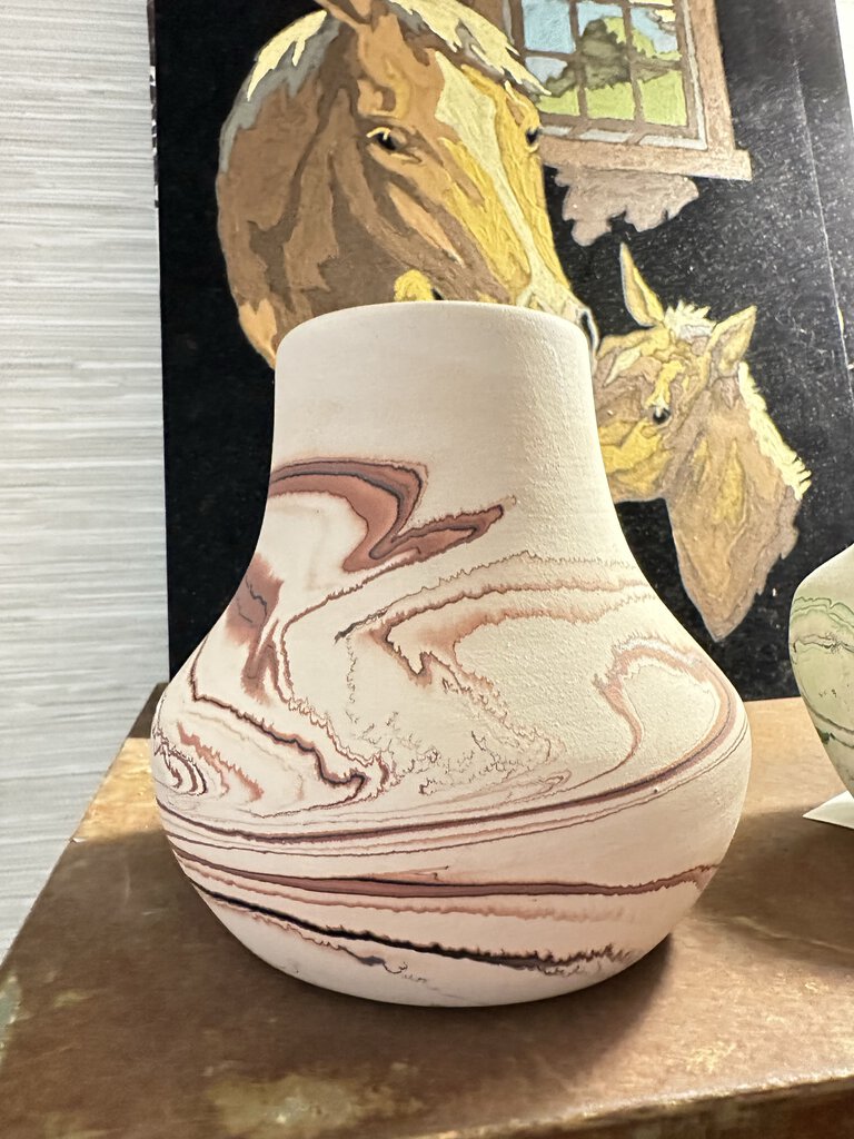 Nemadji vase 6 in